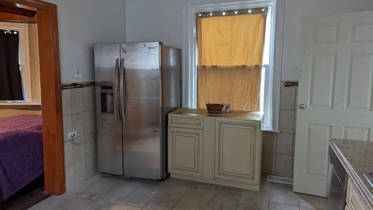 Photo of Kitchen in Oak Lane - East Oak Lane