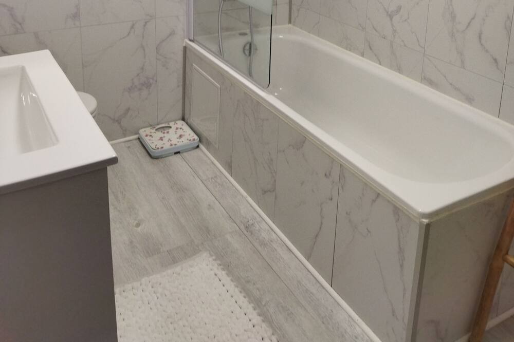 Photo of Bathroom in Domeyrat