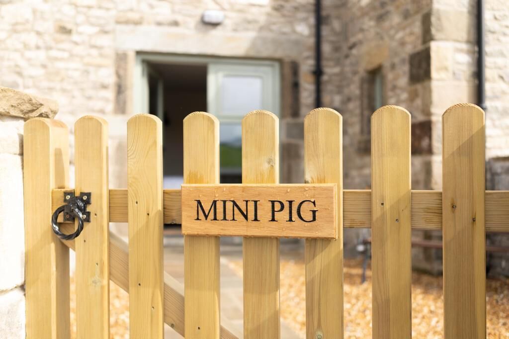 Photo of Outdoor in Litton