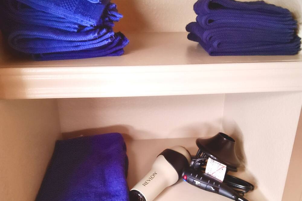 Photo of Bedroom in Grogan's Mill