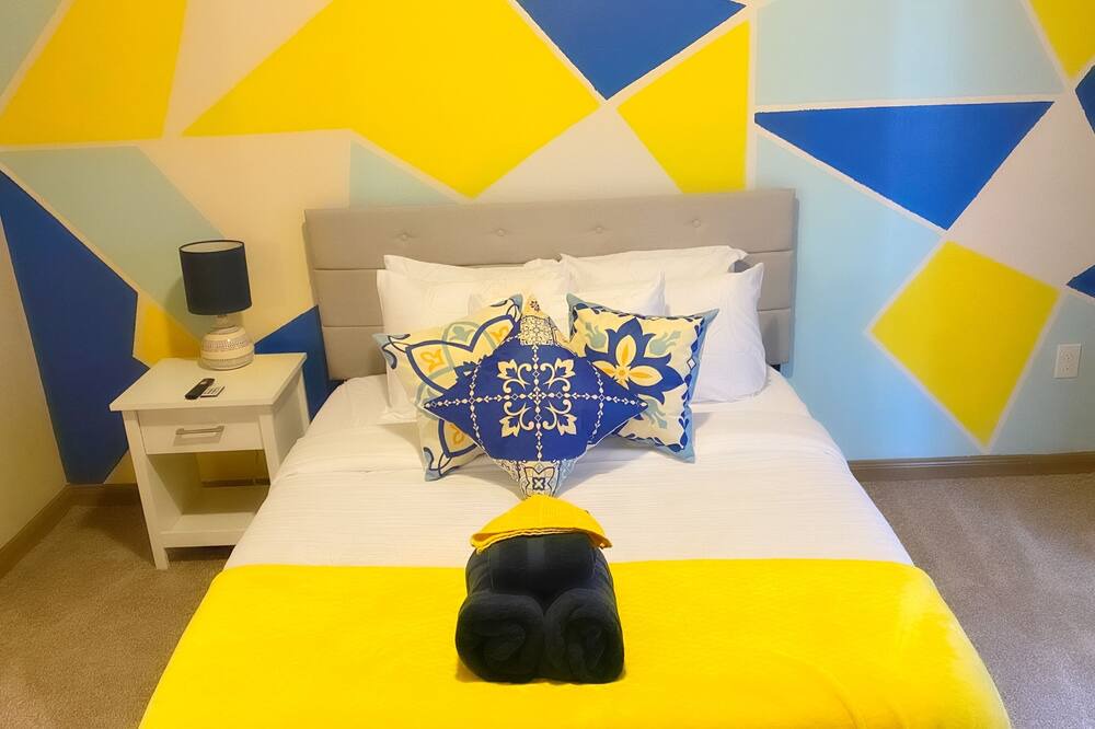 Photo of Bedroom in Grogan's Mill