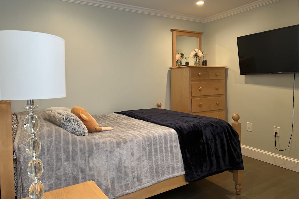 Photo of Bedroom in Milton