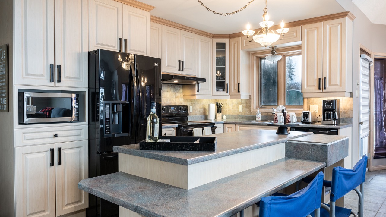Photo of Kitchen in L'lle-du-College