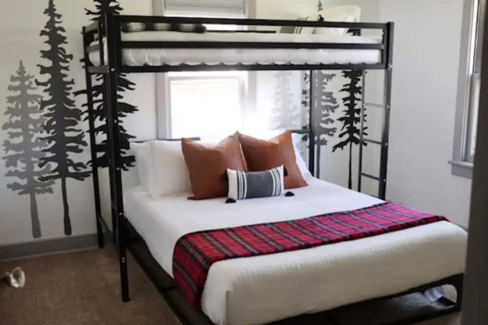 Photo of Bedroom in Coudersport