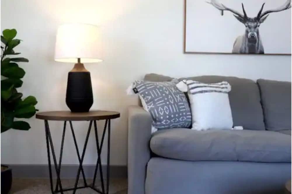 Photo of Livingroom in Coudersport