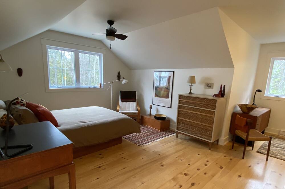 Photo of Bedroom in La Peche