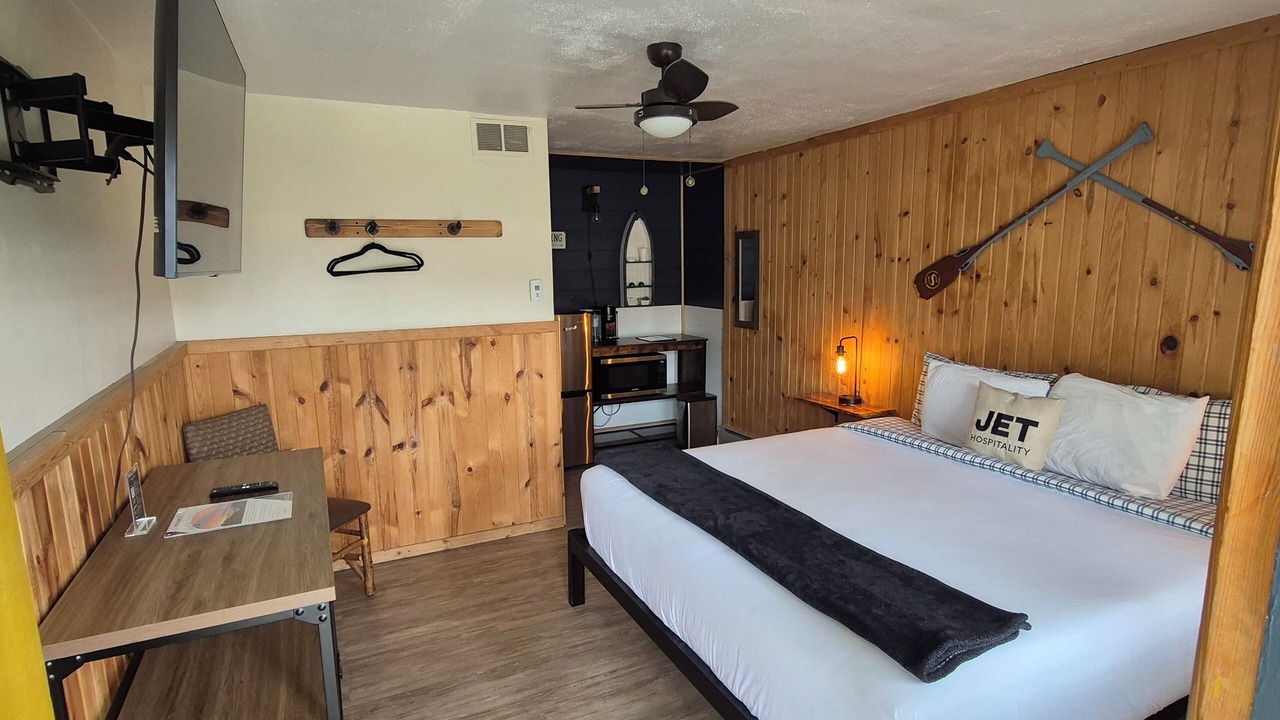 Photo of Others in Colville