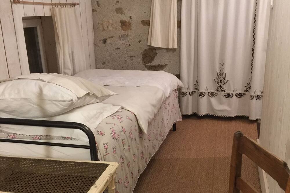 Photo of Bedroom in Cholet