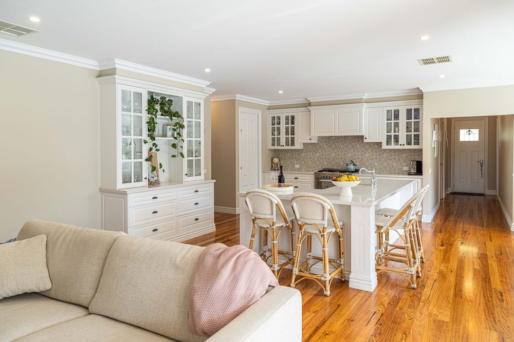 Photo of Livingroom in Romsey