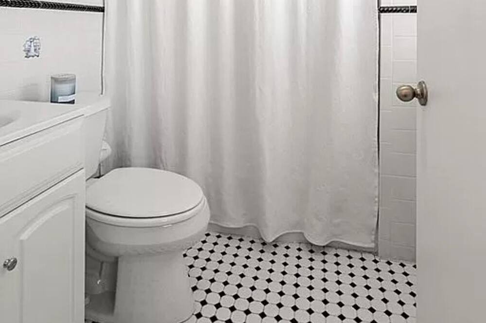 Photo of Bathroom in Magnolia