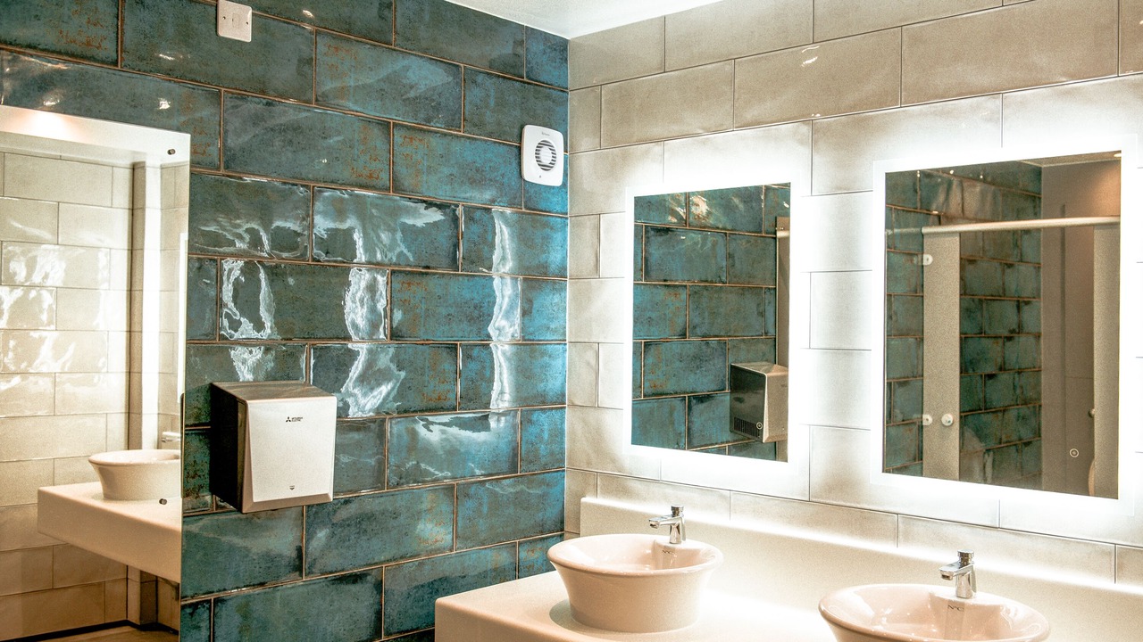 Photo of Bathroom in Ewhurst Green