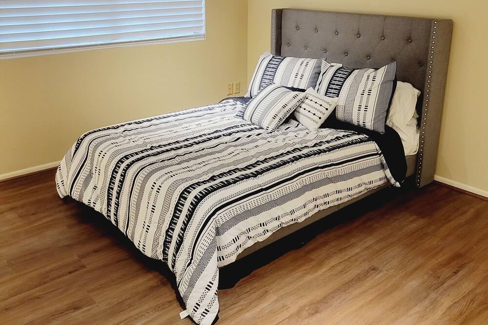 Photo of Bedroom in Voth