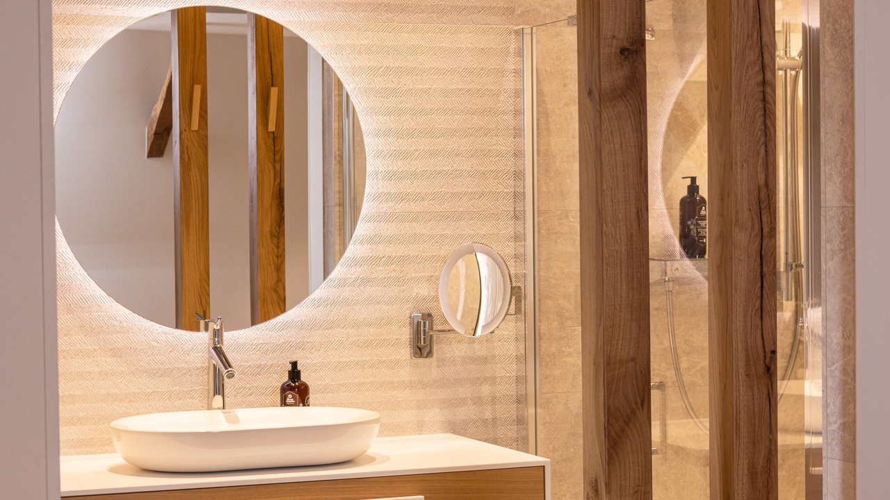 Photo of Bathroom in Altillac