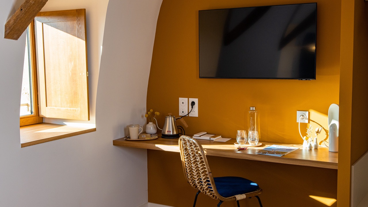 Photo of Bedroom in Altillac