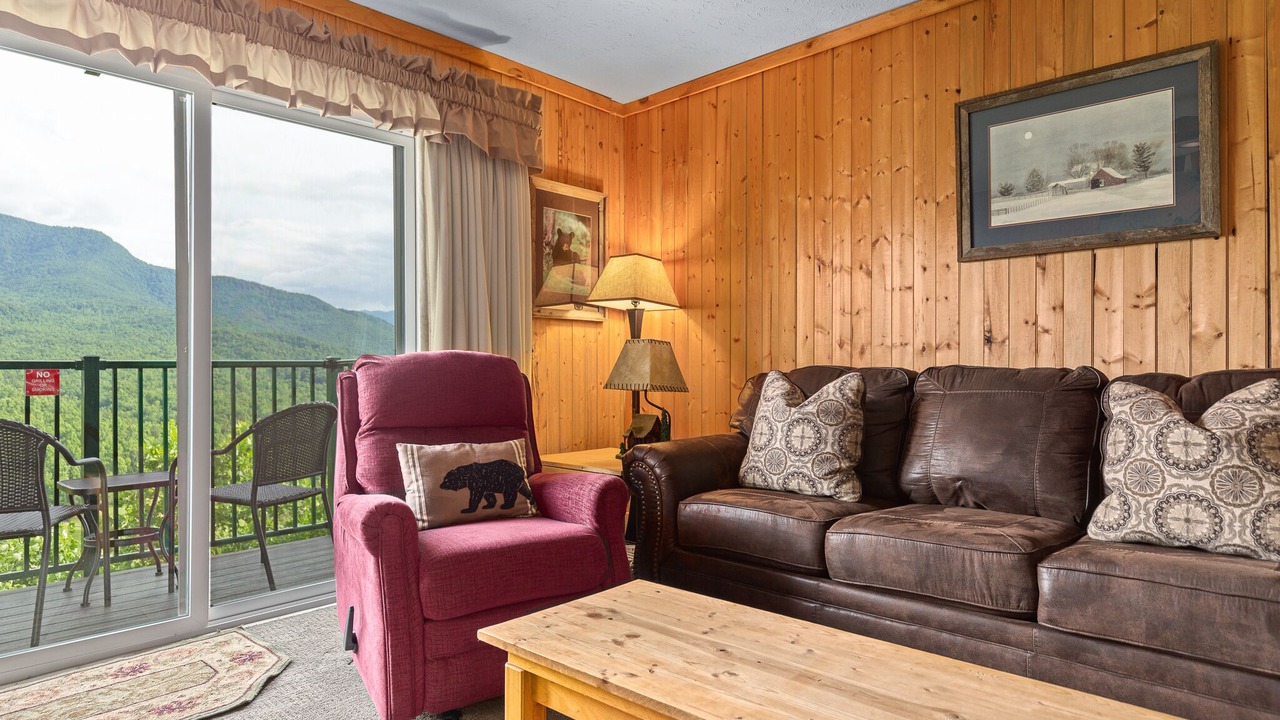 Photo of Livingroom in Gatlinburg