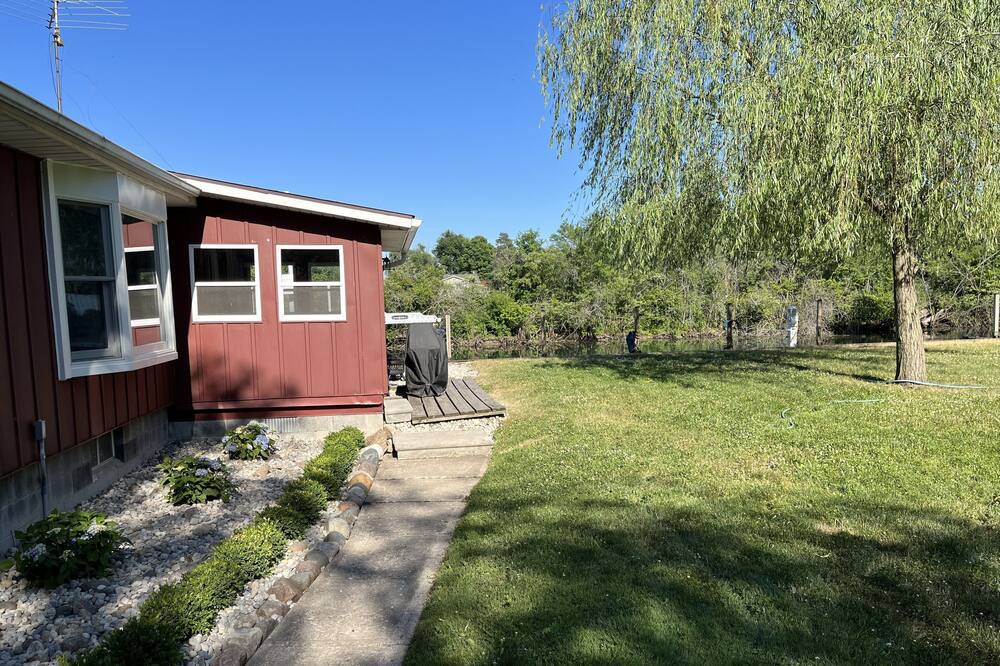 Photo of Outdoor in Grosse Ile