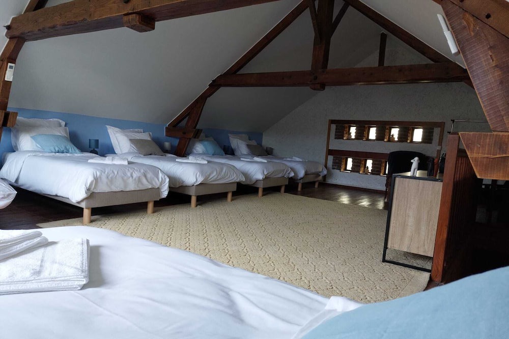 Photo of Bedroom in Saint-Bard