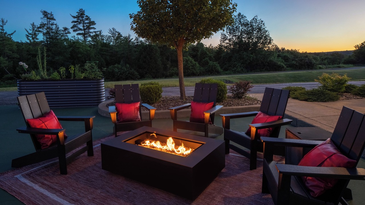 Photo of Outdoor in Hamilton