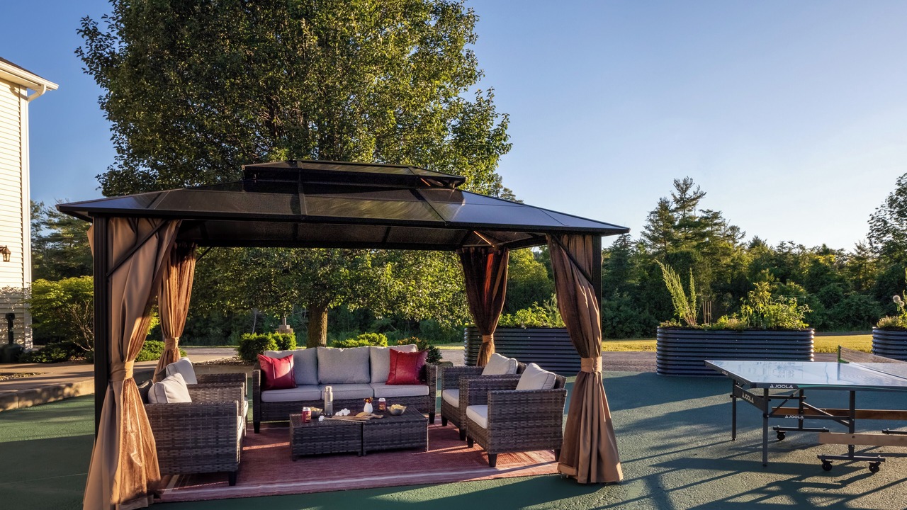 Photo of Outdoor in Hamilton