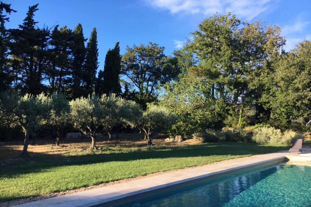 Photo of Others in Beaumes-de-Venise