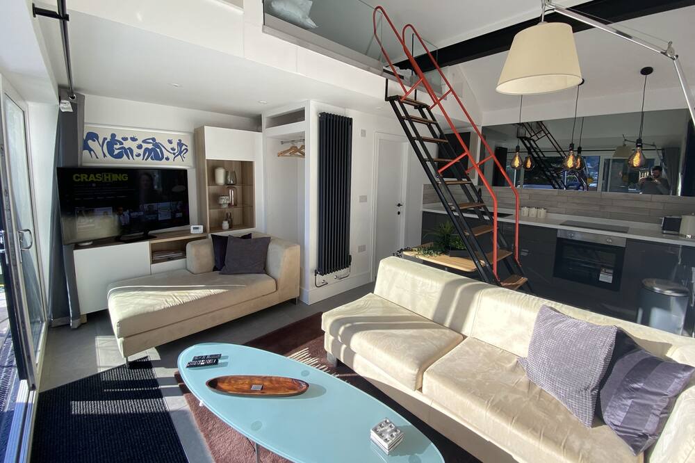 Photo of Livingroom in Matlock Bath