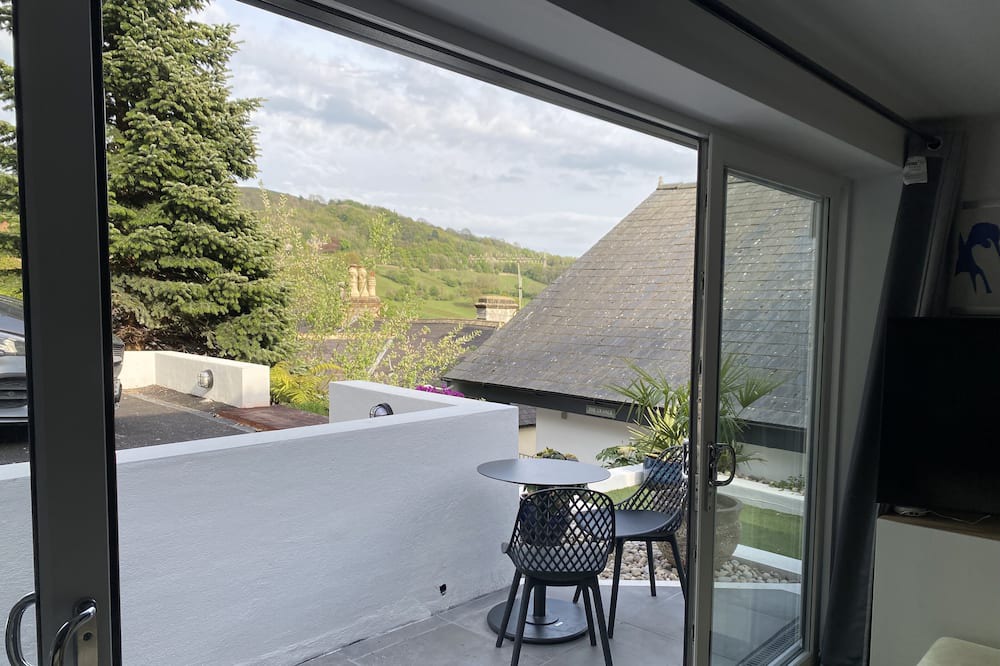 Photo of Patio Balcony in Matlock Bath