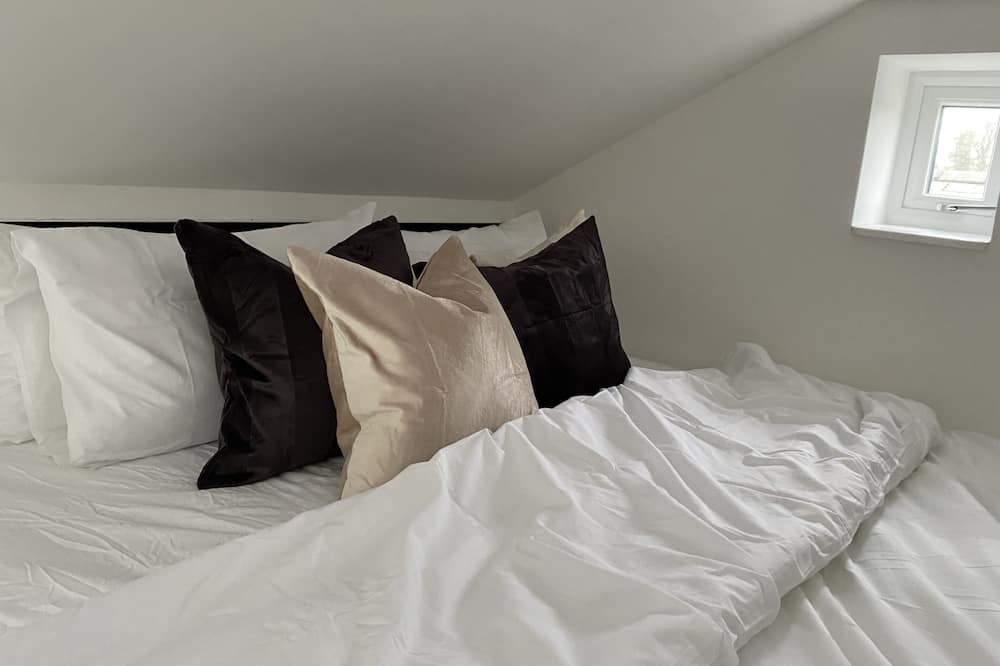 Photo of Bedroom in Matlock Bath