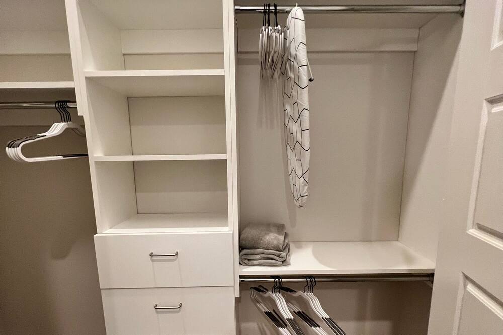 Photo of Bedroom in New Pathways