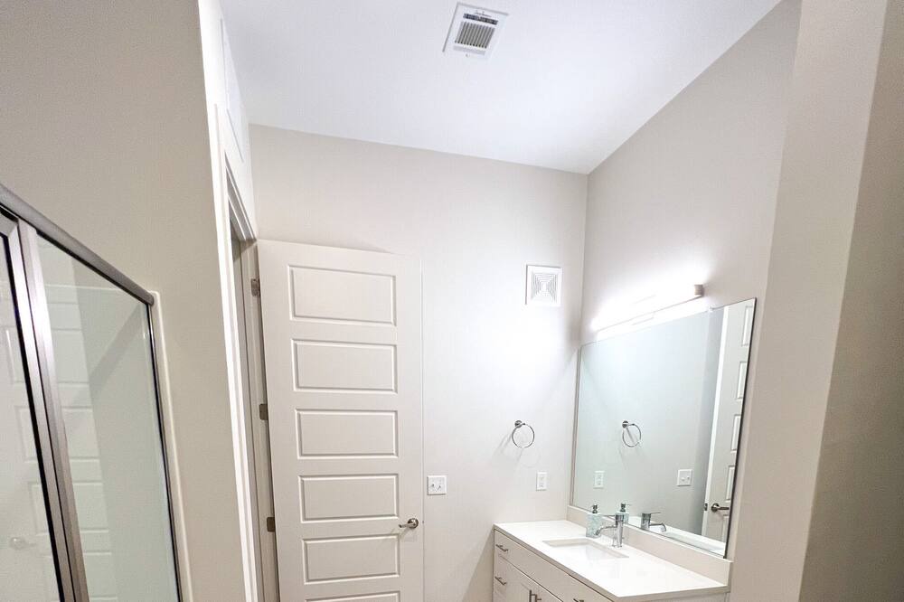 Photo of Others in New Pathways