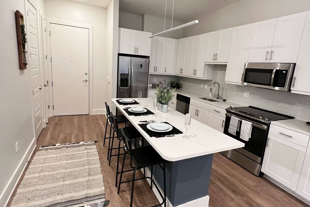 Photo of Kitchen in New Pathways