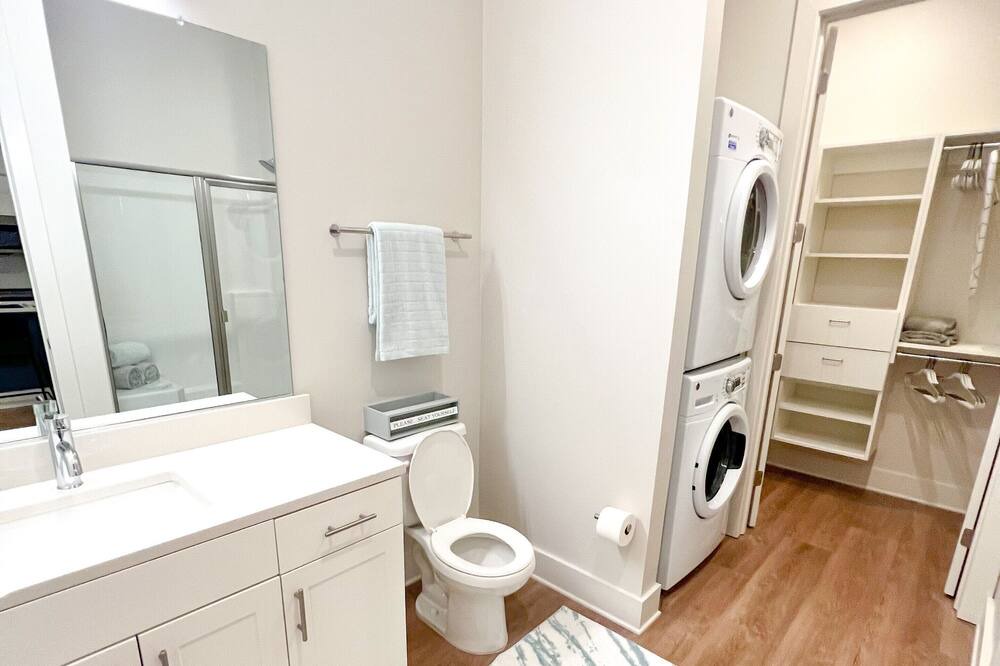 Photo of Bedroom in New Pathways