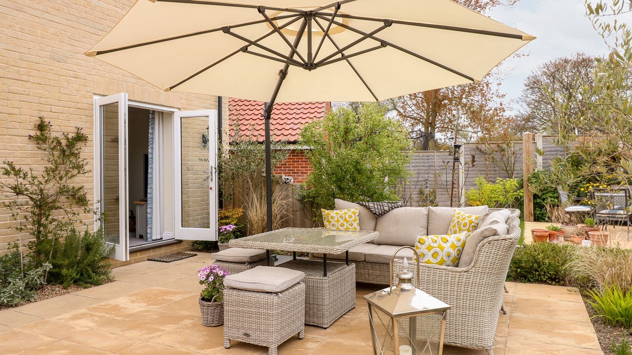 Photo of Others in Overstrand