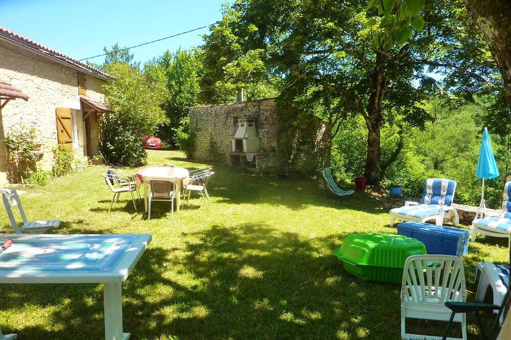 Photo of Outdoor in Les Junies