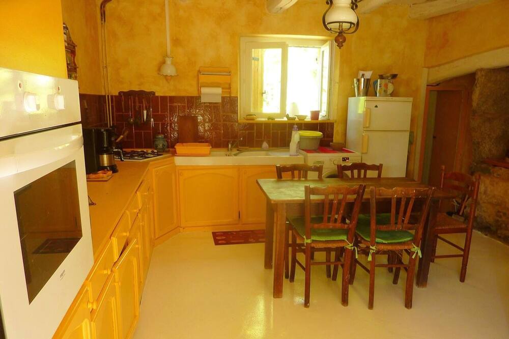 Photo of Others in Les Junies