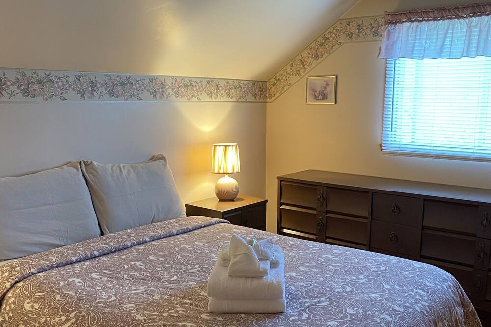 Photo of Bedroom in La Minerve