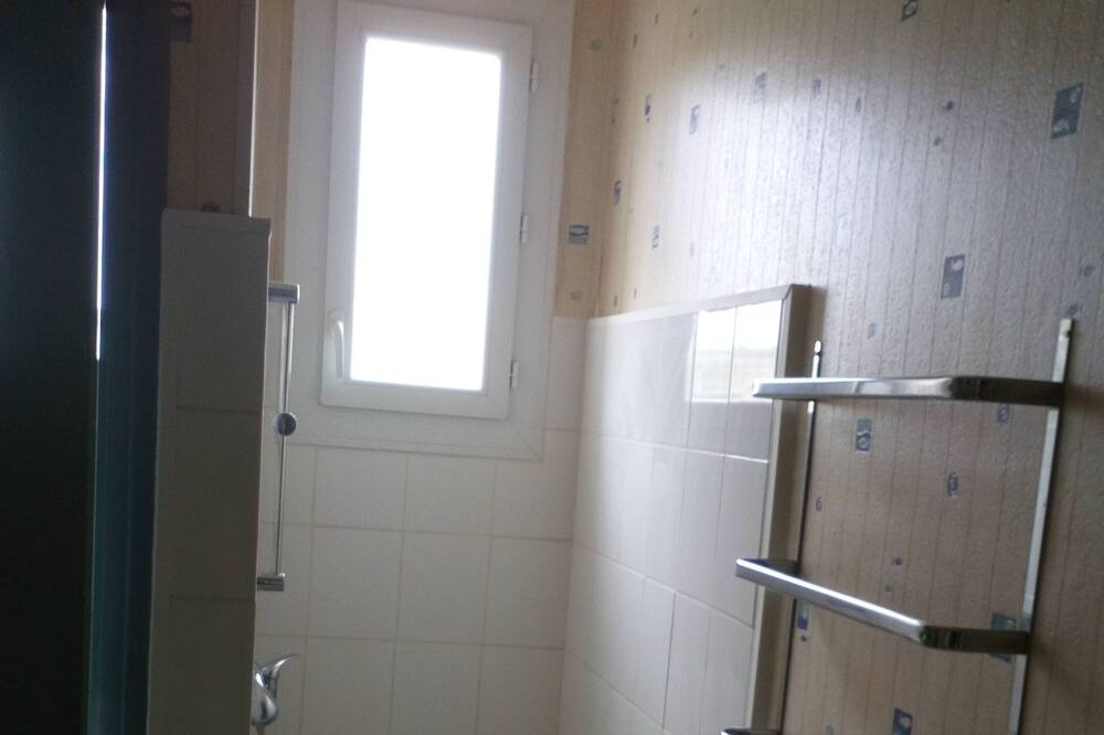 Photo of Bathroom in Murviel-les-Beziers