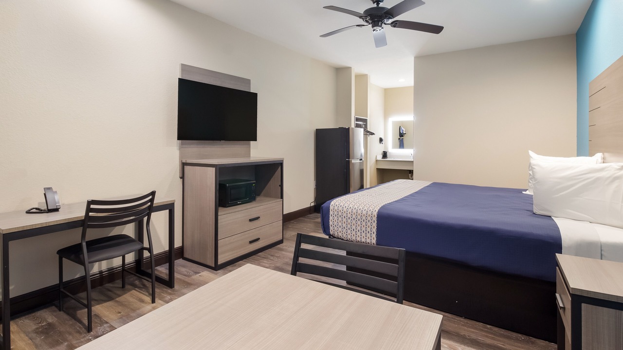 Photo of Bedroom in Hitchcock