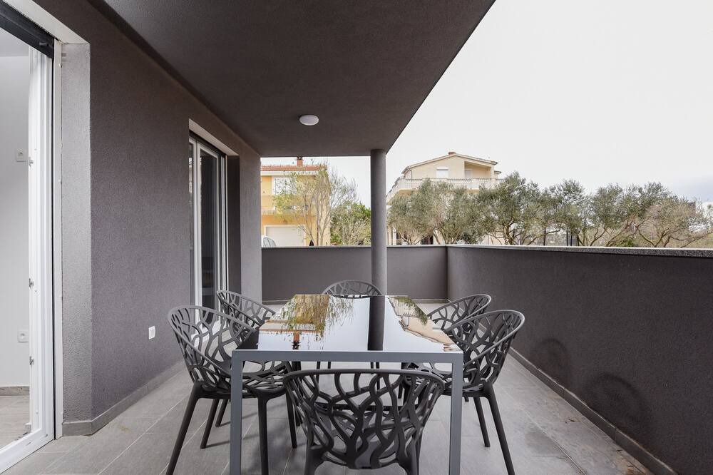 Photo of Patio Balcony in Nin