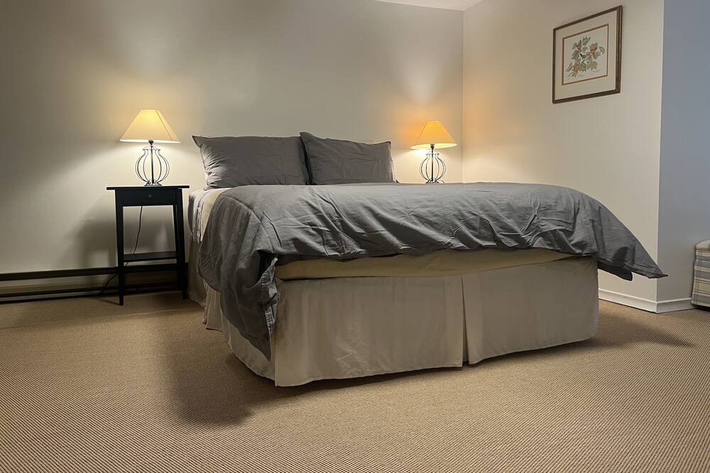 Photo of Bedroom in Owen Sound
