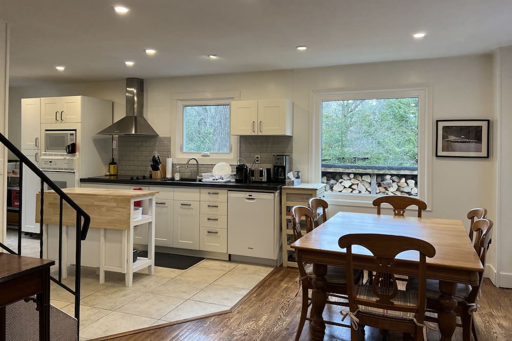 Photo of Kitchen in Owen Sound