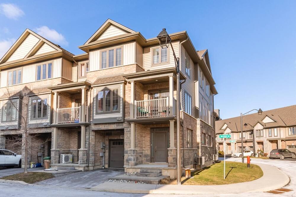 Photo of Outdoor in Stoney Creek