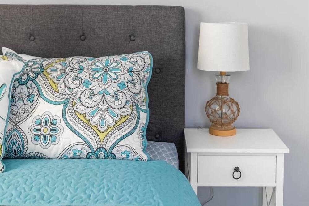 Photo of Bedroom in Stoney Creek