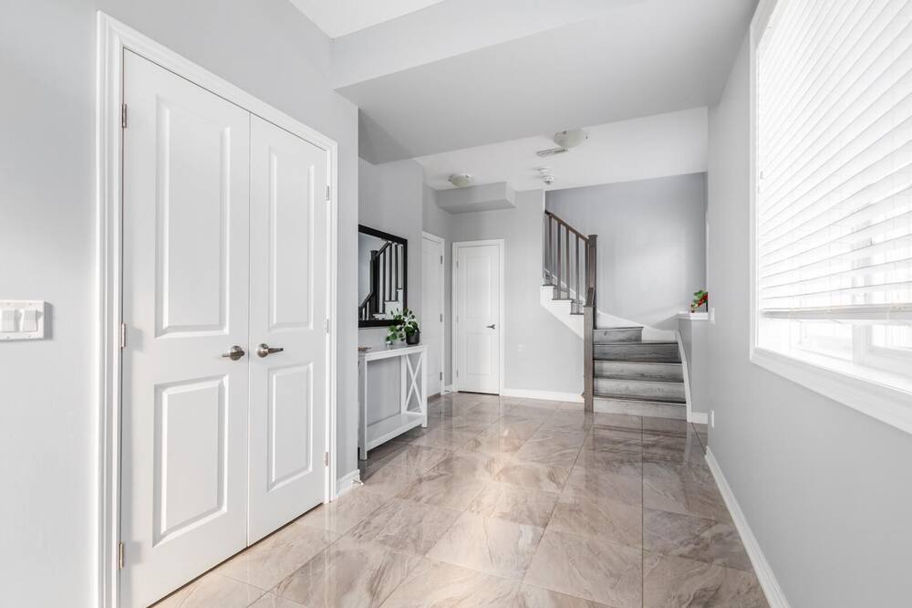 Photo of Bedroom in Stoney Creek