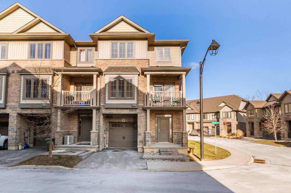 Photo of Outdoor in Stoney Creek