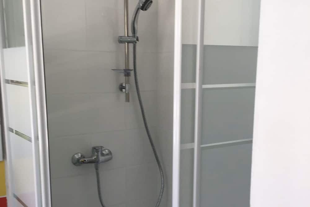 Photo of Bathroom in Ensues-la-Redonne