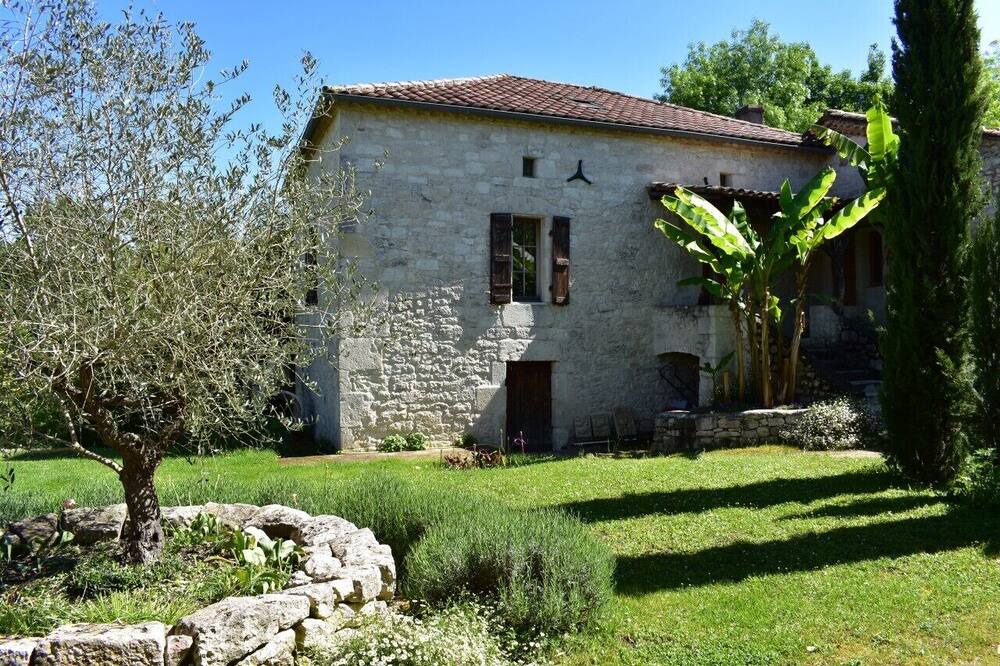 Photo of Outdoor in Masquieres