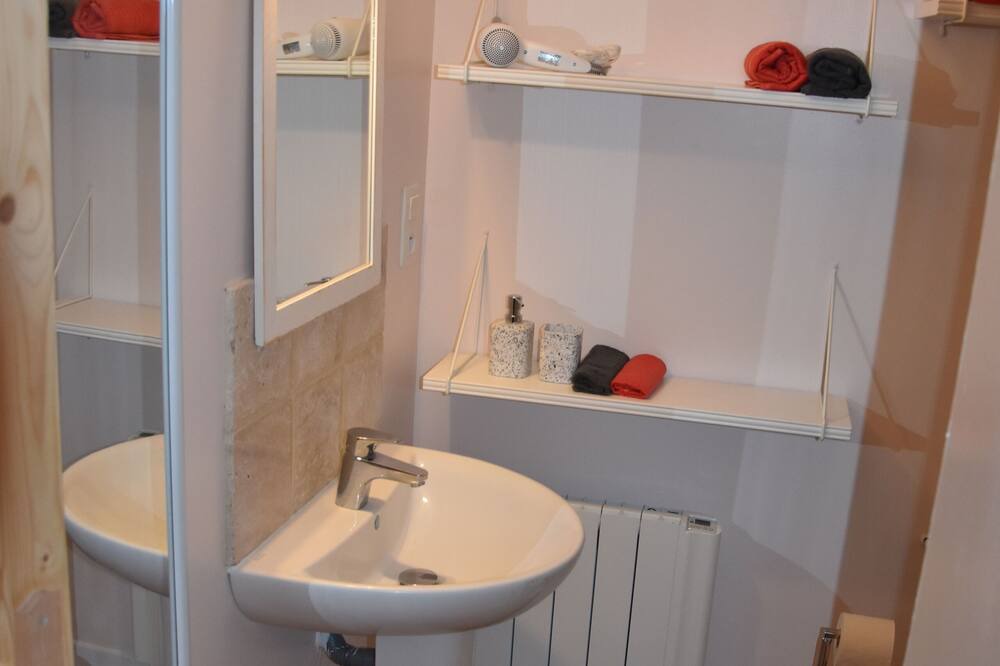 Photo of Bathroom in Masquieres