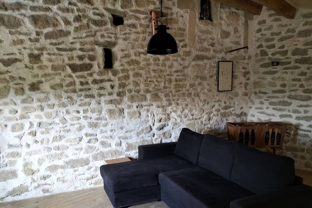 Photo of Livingroom in Chantemerle-les-Grignan