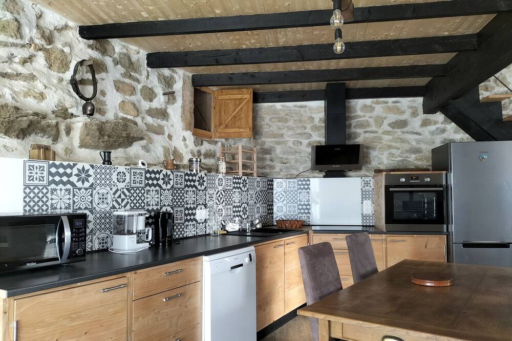 Photo of Kitchen in Chantemerle-les-Grignan