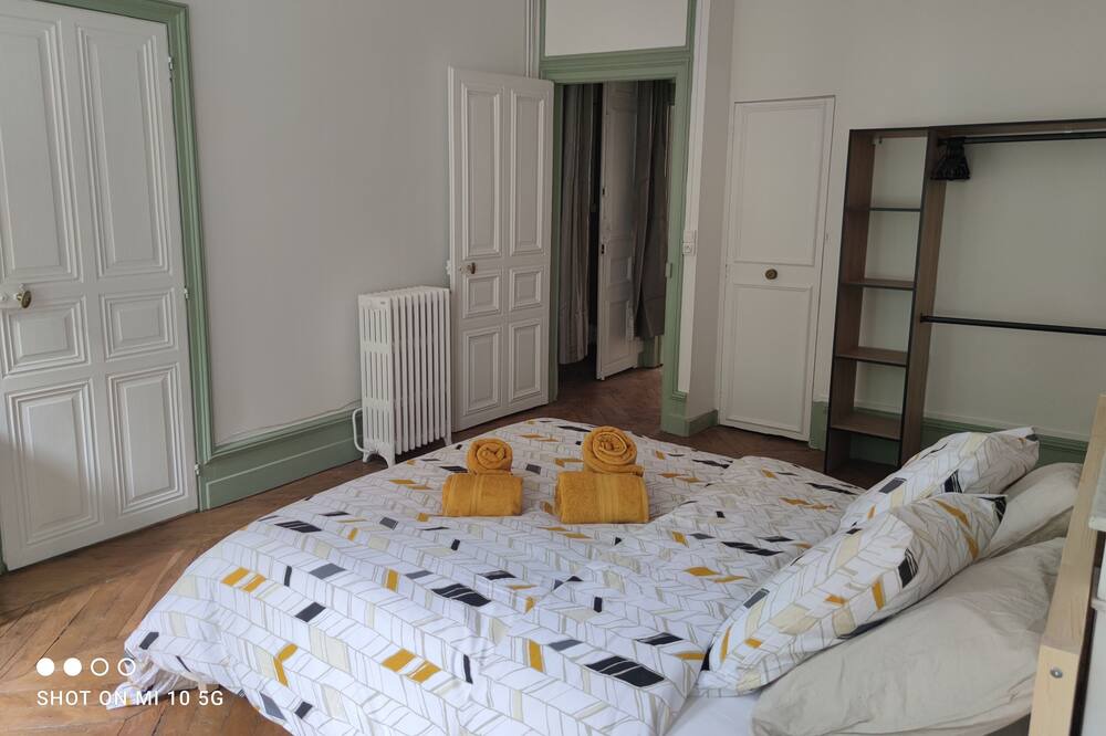 Photo of Bedroom in Neris-les-Bains